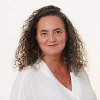 Anna Kelly
