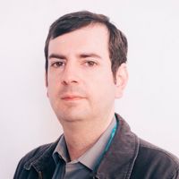 Dr Brett van Niekerk